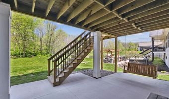 1101 Timber Valley Dr, Polk City, IA 50226
