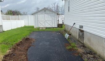 13578 Holly Lane Ln, Alden, NY 14004