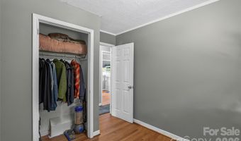 17 Azalea Rd, Arden, NC 28704
