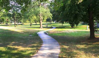1208 Roosevelt Dr, Atlantic, IA 50022