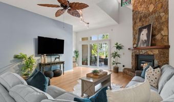 2058 BEACH Ave, Atlantic Beach, FL 32233