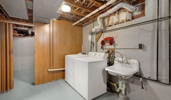 1111 5th Ave NW, Austin, MN 55912