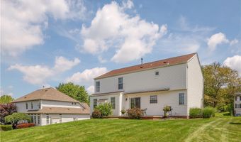 9107 Cherry Blossom Dr, Adams Twp., PA 16046