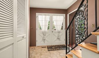 1289 King George Blvd, Ann Arbor, MI 48108