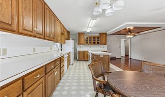 510 W Richway Dr, Albert Lea, MN 56007