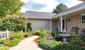 W2567 RIDGEBROOK Court, Appleton, WI 54915