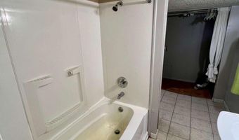 3067 Sr 18, West Point, GA 31833
