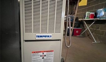 1136 Parkway Blvd, Alliance, OH 44601