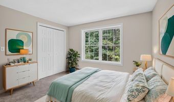 18 Ladd Rd, Brentwood, NH 03833