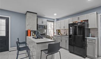 367 Laurel Hill Ave, Cranston, RI 02920