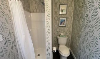 60 Saw Mill Dr 303, North Kingstown, RI 02852