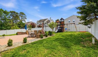 5 Tradewinds Ave, Barnegat, NJ 08005