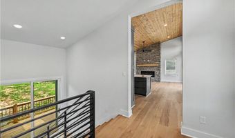 6 Francis Dr, Bella Vista, AR 72715