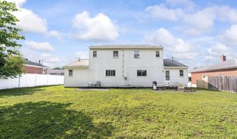 9 Campagna Dr, Albany, NY 12205