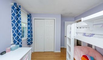 27 Hayes Ave, Beverly, MA 01915
