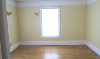 22 E Chestnut St, Augusta, ME 04330