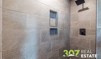 15 Cole Rd, Cody, WY 82414