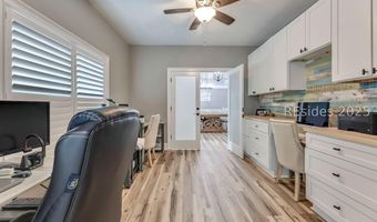 11 Bartons Run Dr, Bluffton, SC 29910