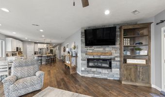 570 Linden Dr 316, Arnolds Park, IA 51331