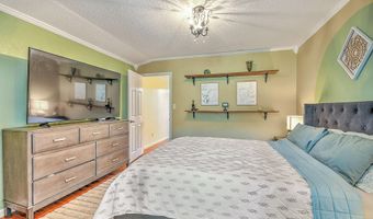 22643 Twin Oaks Rd, Abingdon, VA 24211