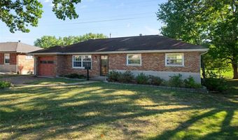 8628 Hillery Dr, Affton, MO 63123