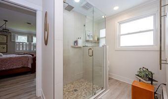 859 Country Club Ln, Ashland, OH 44805
