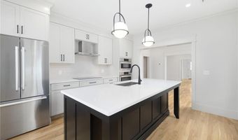 35 Anchor Way, Newport, RI 02840