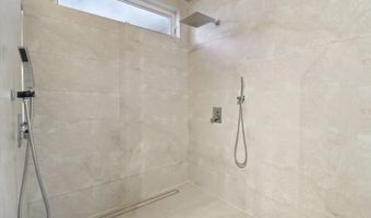 7117 Obelisco Cir, Carlsbad, CA 92009