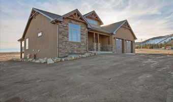 18 RAINBOW VALLEY LODGE Rd, Centennial, WY 82055