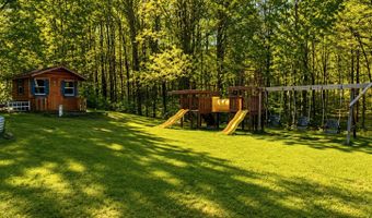 6828 Aurora Dr, Akeley, MN 56433
