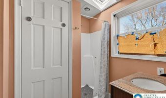 2309 Woodlawn St 2307, Allentown, PA 18109