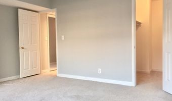 1077 30TH St NW 414, Washington, DC 20007