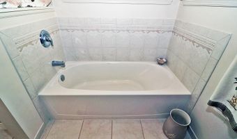 30 Solomans Dr, Barnegat, NJ 08005