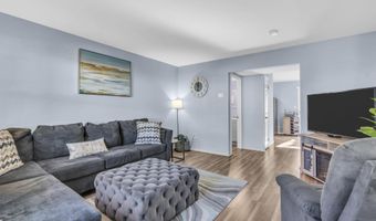 82 Cliffwood Ave W 53, Aberdeen, NJ 07747