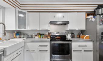 2121 IVANHOE Rd, Orlando, FL 32804