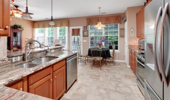 36 Newport St, Barnegat, NJ 08005