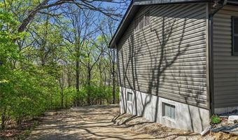 656 Rockwood Dr, Arnold, MO 63010