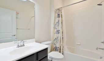41686 MCMONAGLE Sq, Aldie, VA 20105