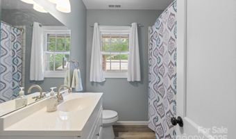 828 N 6th St, Albemarle, NC 28001