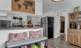 2704 PINE MANOR Ln, Albany, GA 31707