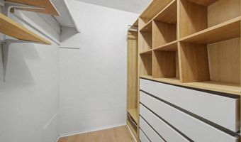 300 Briarcrest Dr 140, Ann Arbor, MI 48104