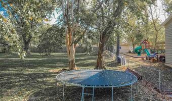 1626 N 14th St, Arkansas City, KS 67005