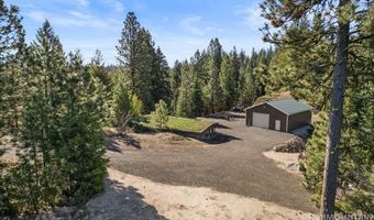 67 Little Donner Dr, Cascade, ID 83611