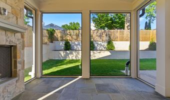 7705 HOLIDAY Ter, Bethesda, MD 20817