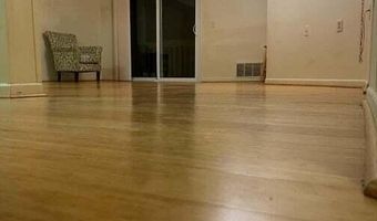 2233 S Huron Pkwy 2, Ann Arbor, MI 48104