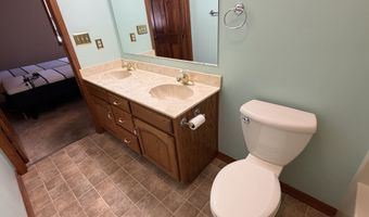 1206 Sugar Pine Dr, Anderson, IN 46012