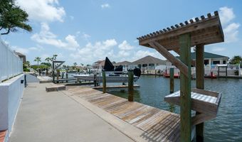 109 Tarpon Ct, Aransas Pass, TX 78336