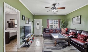 135 Shaw St, Albertville, AL 35950