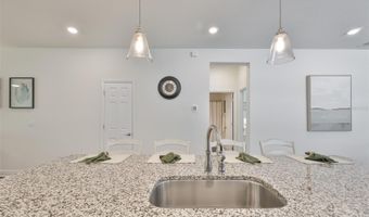 5566 SILVER SUN Dr, Apollo Beach, FL 33572