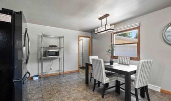 1545 N BLOSSOM Dr, Appleton, WI 54914